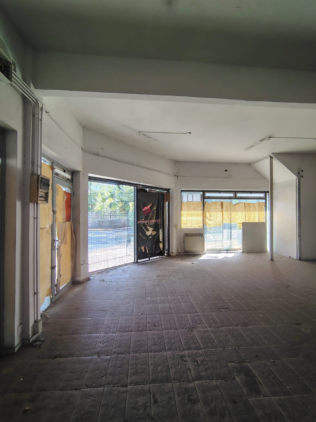 Venta - Local comercial en Avenida Néstor Carlos Kirchner 22100, Ituzaingó - Foto 8