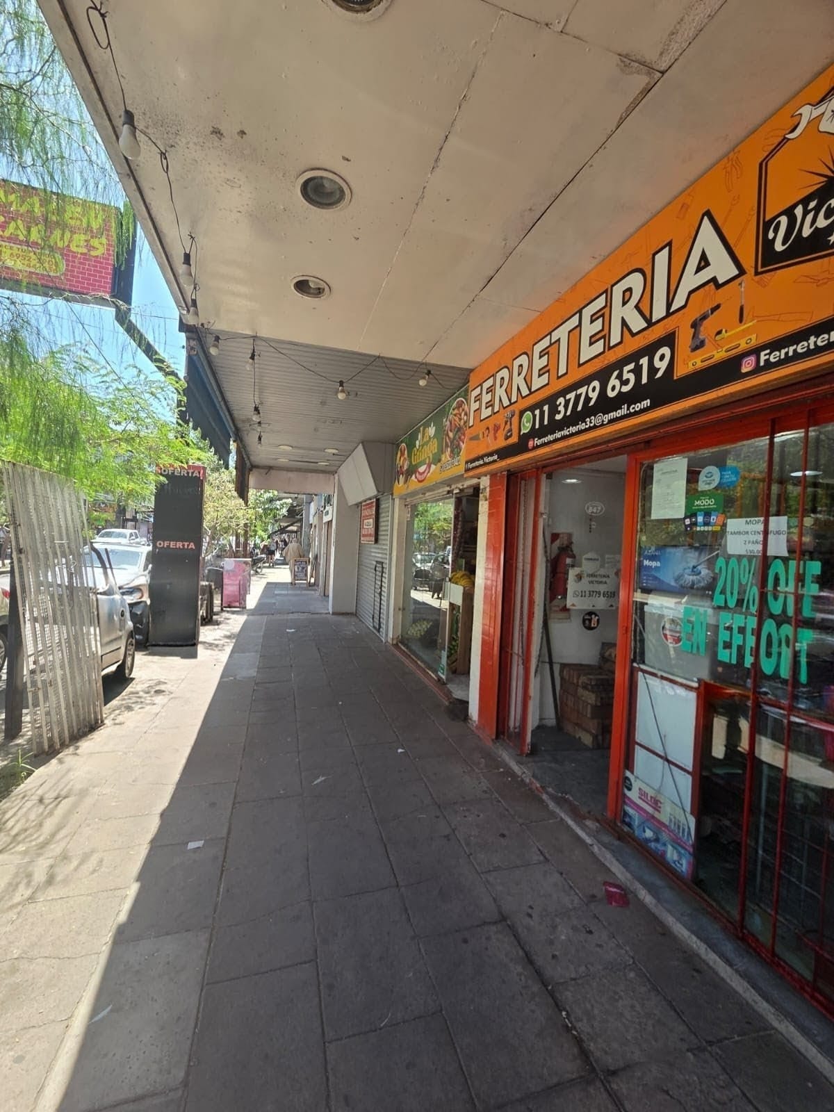 Venta - Local comercial en Carlos Casares 800, Castelar - Foto 1