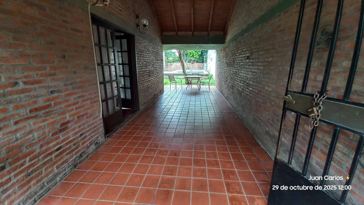 Venta - Casa en 8 de Diciembre , Paso de la Patria - Foto 2