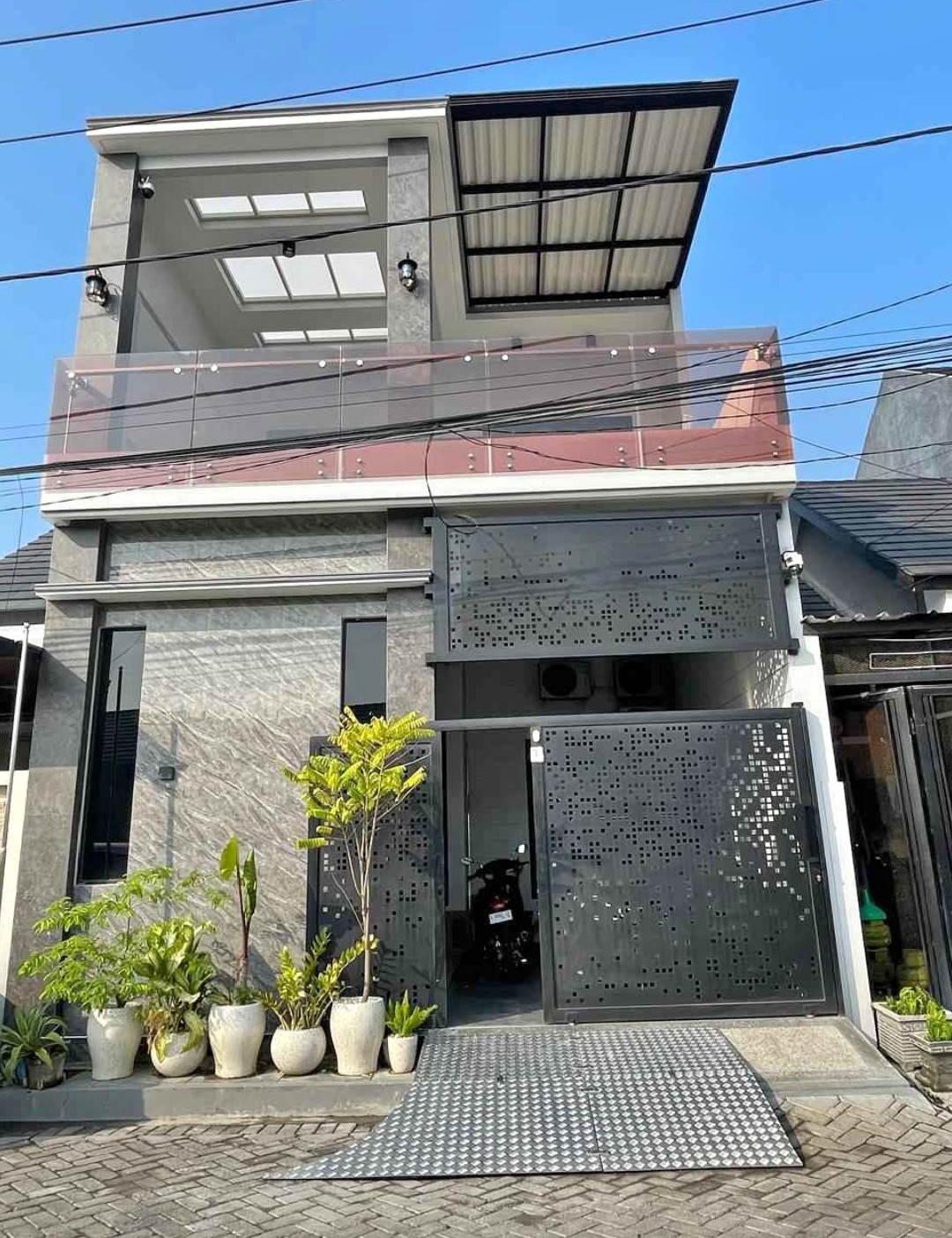 Rumah di Kabupaten Sidoarjo - Foto 1