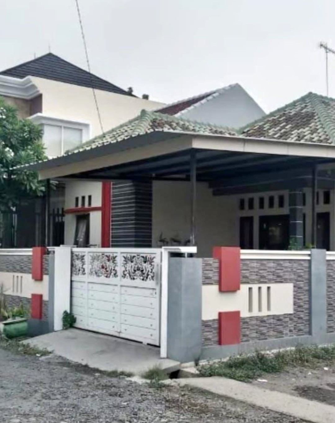 Rumah siap huni di Kabupaten Batang - Foto 1