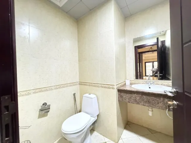 SPACIOUS SF 1BHK APARTMENT WITH BLACONY