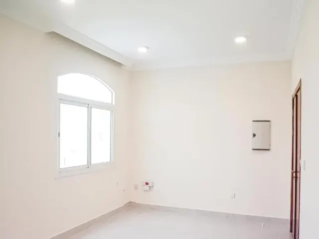 UF 2BHK COMPOUND APARTMENT+ALL FACILITIES