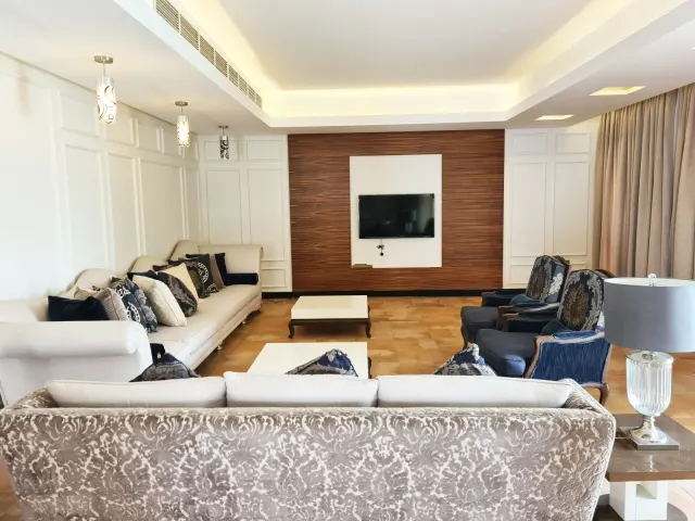 SEA VIEW LUXURY FF 5BR VILLA+POOL & BEACH ACCESS