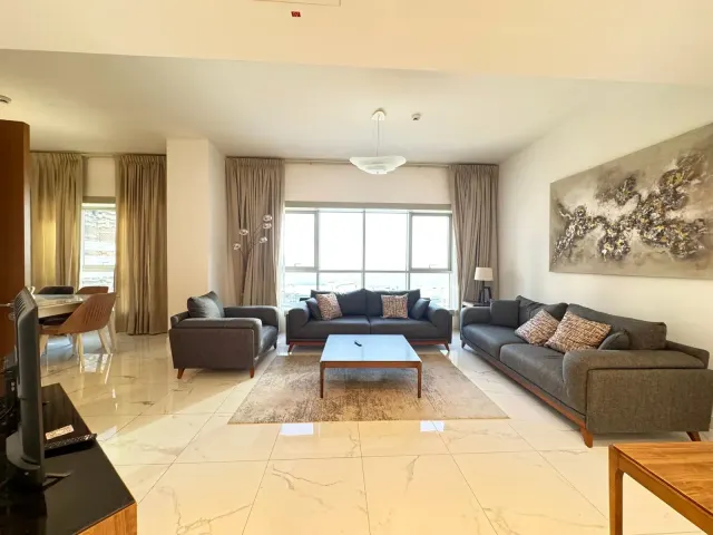 SEA VIEW FF 2+1BR APT W/BIG BALCONY+BILLS