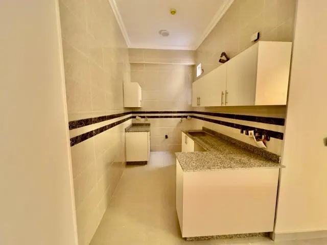 SPACIOUS FAMILY 2BR UF APARTMENT