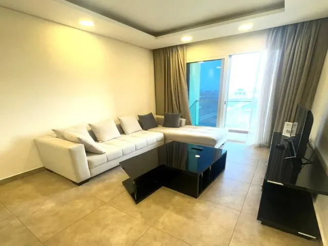 HOT DEAL 2BHK | CLOSE TO STADIUM | SPACIOUS LAYOUT
