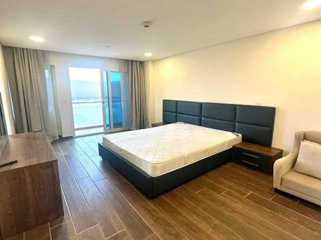 HOT DEAL 2BHK | CLOSE TO STADIUM | SPACIOUS LAYOUT
