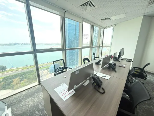 SEA VIEW OFFICE | FULLY FURNISHED | 210 SQM |