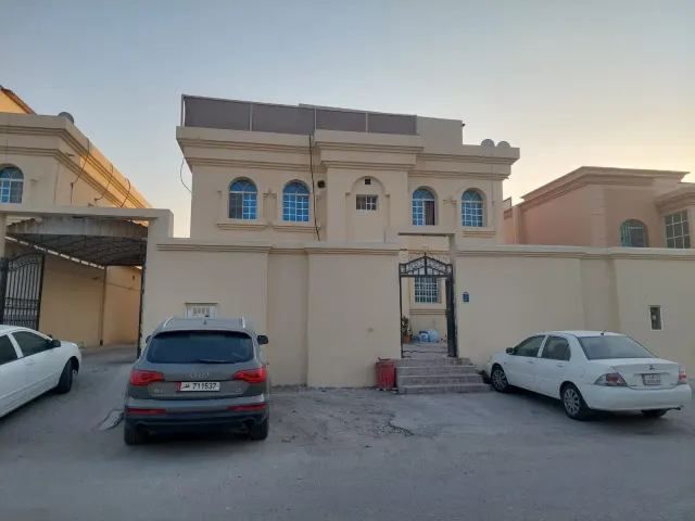 Spacious Apartment in Al Duhail | 2200 QAR | 75 sqm