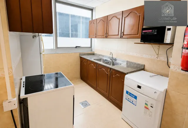 Spacious 2 Bedroom Fully Furnished Apartment in Al Khair Tower, Corniche