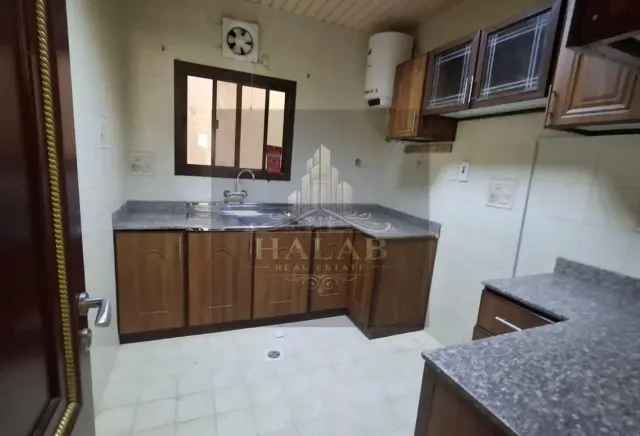 2 Bedrooms Unfurnished Apartment Madinat Khalifa