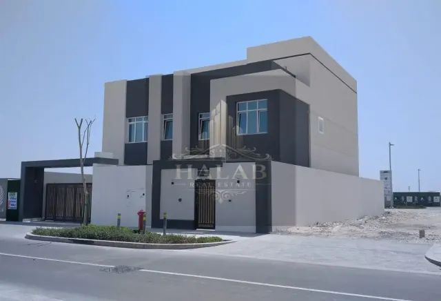 Villa for Sale in Hazoom Lusail