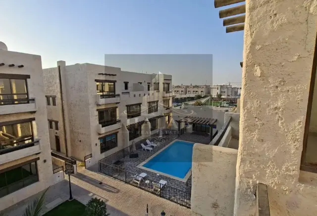 AMAZING 1 BHK FF IN A COMPOUND WITH BALCONY