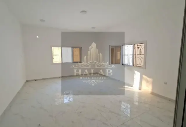 LUXURY 7 Master Bedroom Villa Big Yard Al Luqta
