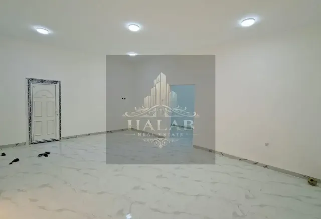 LUXURY 7 Master Bedroom Villa Big Yard Al Luqta - view 3