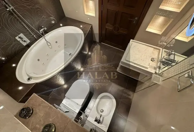 Sea View Luxury Apartment Inclusive Bills