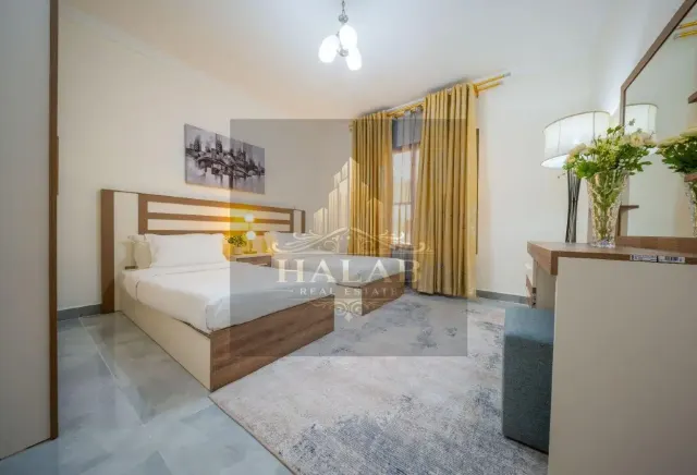 Luxurious, fully furnished villas with high-end f