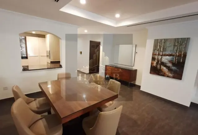 spacious 1 bedroom + office SF apartment porto