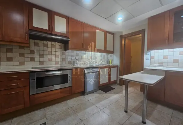 Porto Arabia 3 bhk plus maid 246 SQMT 15000 QR