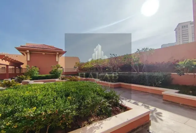 Fancy 1BR FF Apt | Balcony | Porto Arabia