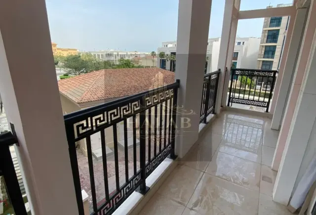 Luxury 2 Master Bedroom Furnished Apartment Bill