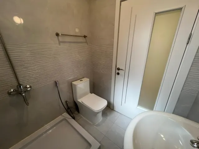 Spacious 5-Bedroom UF Villa for Rent in Muraikh