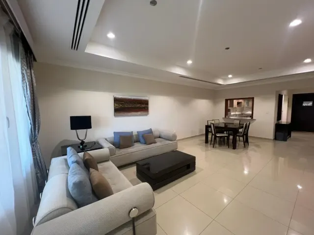 1BR + Office Room Apartment in The Pearl | Pool View | Fully Furnished