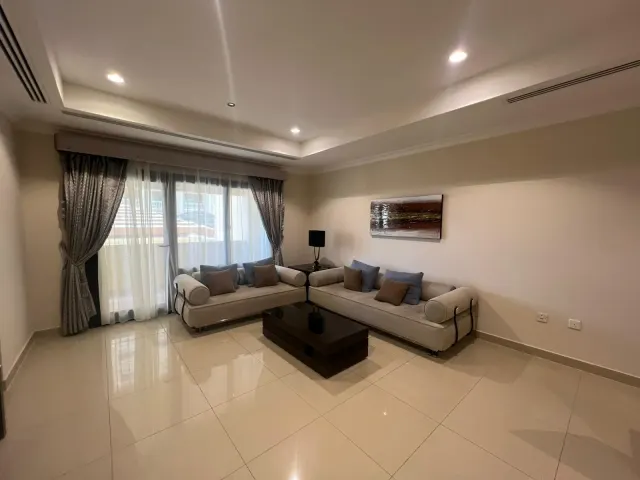 1BR + Office Room Apartment in The Pearl | Pool View | Fully Furnished