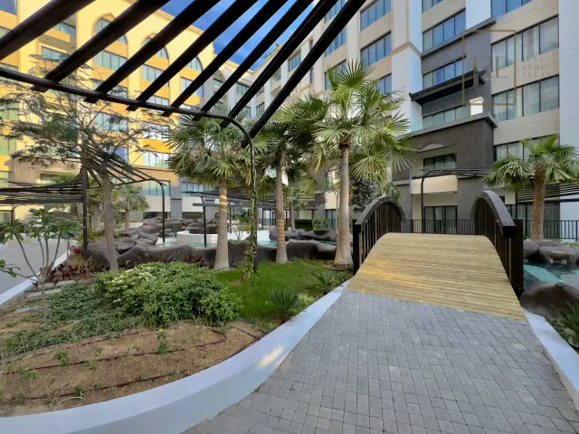 Elegant Studio in The Pearl–La Plage South | Beach Access