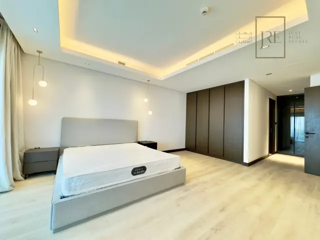 2-Bedroom Apartment + Maid's Room in The Pearl - La Plage South | Beachfront