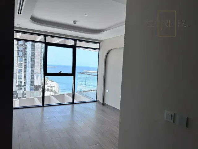 Modern 110 SQM Apartment for Sale in Lusail | Waterfront Living