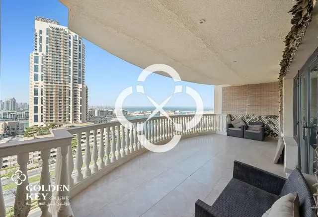FF-3BR with Balcony and Sea View | Spacious Layout