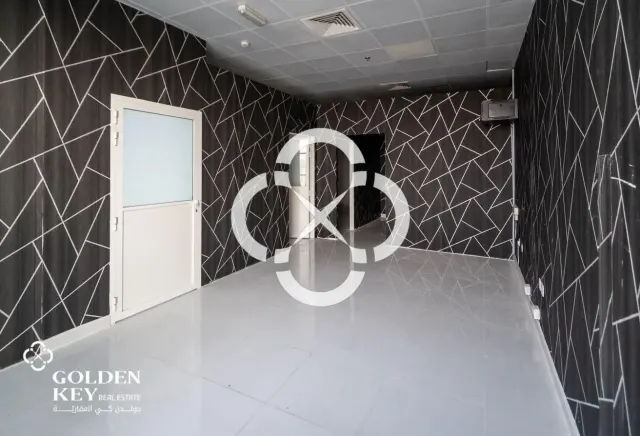 Well-Located Office Space in Matar Qadeem