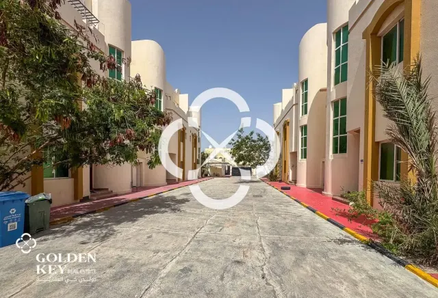 Female Staff Villa | 6 Bedrooms | Ain Khalid