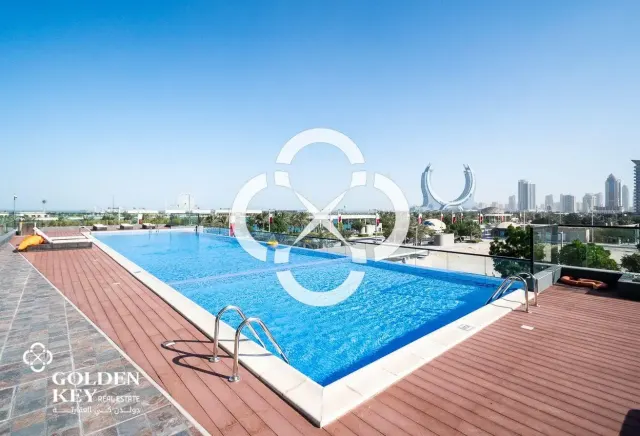 شقة جديدة بالكامل 2 غرفة نوم + خادمة مع شرفة | مارينا لوسيل