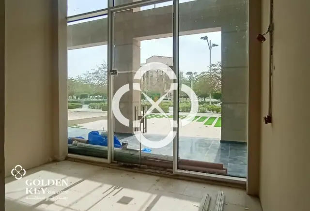 Retail Shop with Mezzanine for Rent | Foxhills