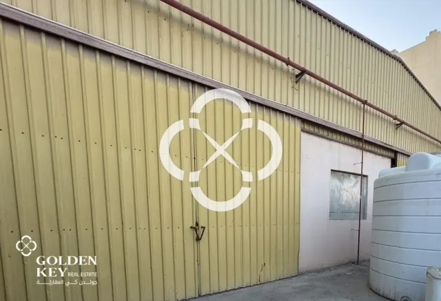 Steel Workshop w/ Labor Camp | Industrial Area