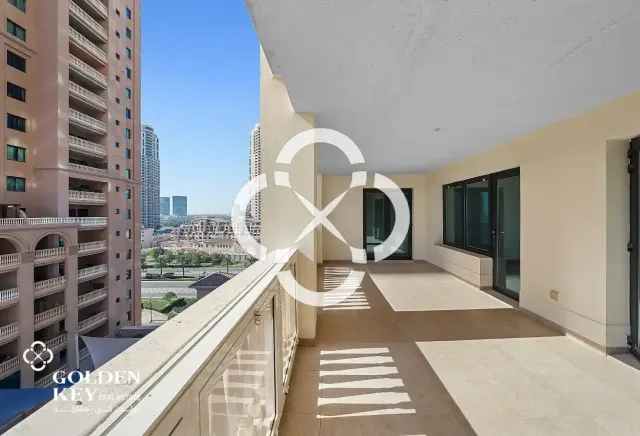 2BR w/ Balcony and Side Marina View | Open Layout