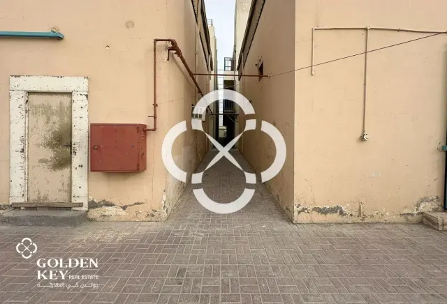 122 Rooms+2 Stores Available for Rent | Industrial
