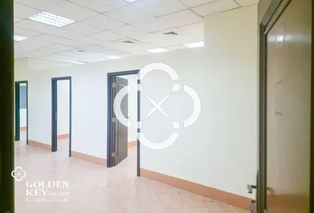 مساحات مكاتب جاهزة للإيجار | روضة الخليل