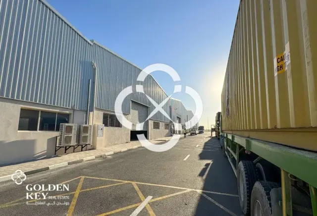 Premium Store for Rent | 900 sqm | Logistics Area