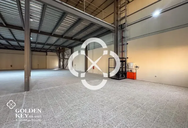 Suitable Warehouse + 10 Rooms | Birkat Al Awamer