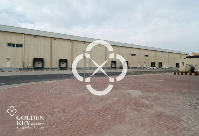 Frozen Warehouse | 3605 sqm | Umm Salal