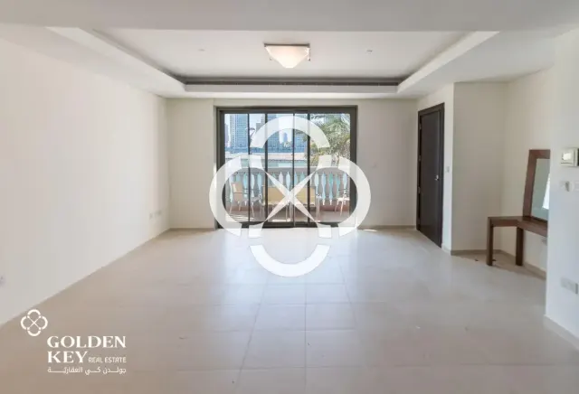BEACH ACCESS | BILLS INCLUDED | SEMI-FURNISHED
