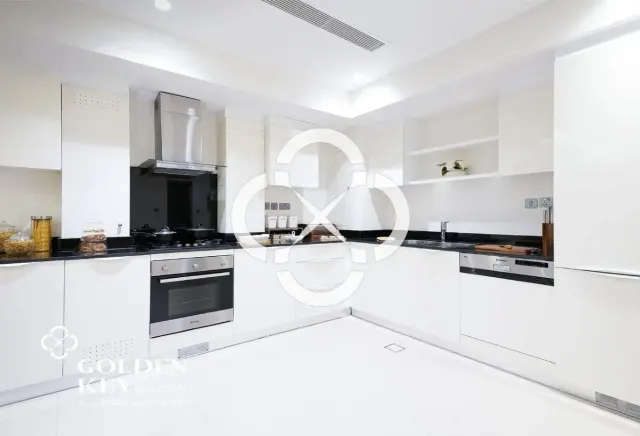 No Commission | Bills Included | Premium Tower