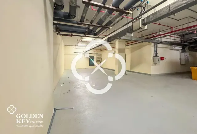 Ready Warehouse with AC for Rent | West Bay
