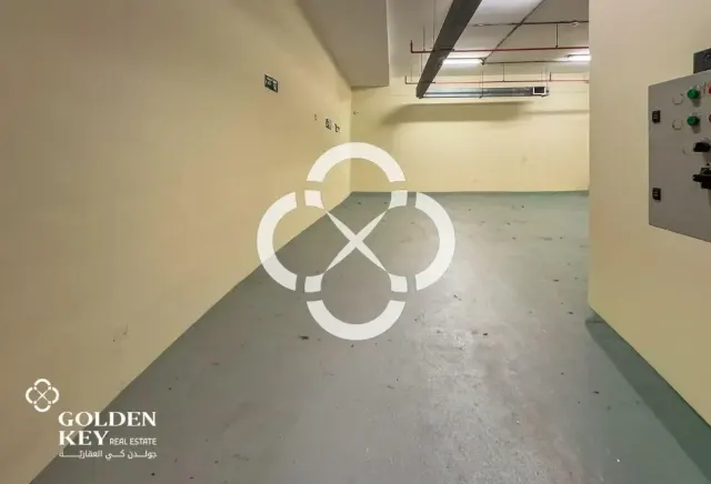 Ready Warehouse with AC for Rent | West Bay