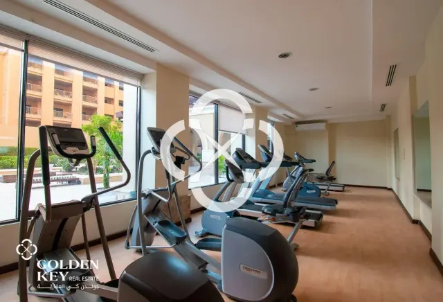 Bills Included. Sea View Studio. Porto Arabia
