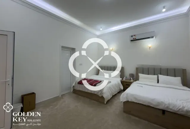Villa w/ Private Pool 6 BR and Garden in Al Ruwais